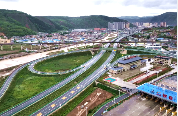 木寨岭隧道正式投入运营 兰海高速实现全线贯通