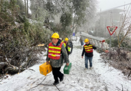 中国联通全力守护春运旅客归乡团圆