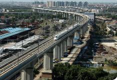 互联互通 便利交通网延展京津冀“工作生活圈”