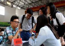 取消论文、项目等硬性要求——高校辅导员评职称，更重育人实效