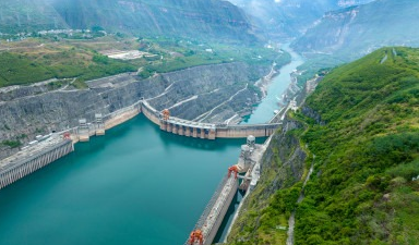 世界最大清洁能源走廊六座梯级电站累计发电量突破35000亿千瓦时