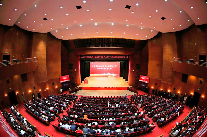 “新春开门红，森赫电梯喜获三项大奖，开启2024热辣滚烫新篇章”