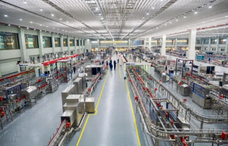 白酒行业首家“灯塔工厂”--泸州老窖智能包装中心正式启用