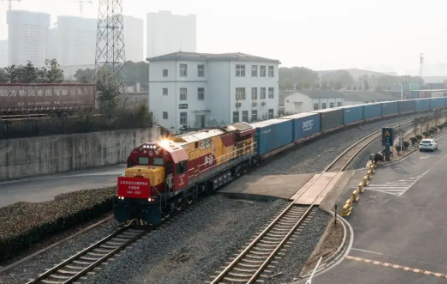 春节“不打烊” 江苏中欧班列运行量再创历史新高