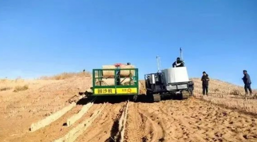 防风固沙出新招，蒙草生态用科技力量助推“三北”工程攻坚战