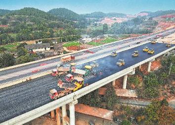 四川高速公路总里程上半年将突破10000公里