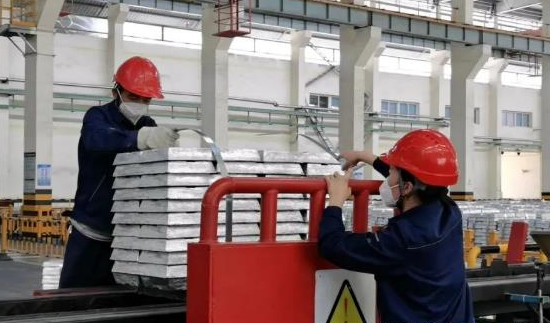 云锡文山锌铟聚力科技创新 锻造更硬内核