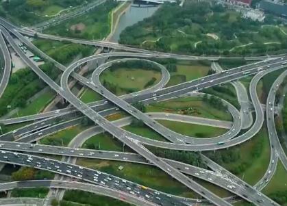 交通基础设施网络增强 “人享其行、物畅其流”美好愿景加快实现