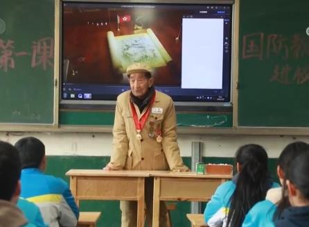 国防教育“走新”更“走心” “沉浸式”体验激发青少年爱国热情