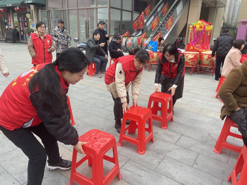 湖北孝南：春“锋”相伴 与“她”同行