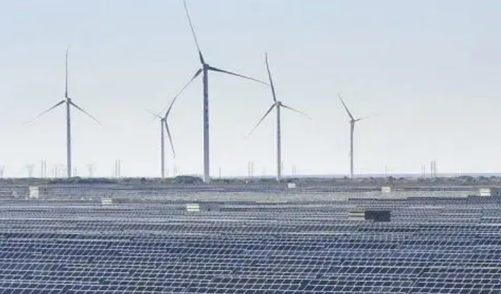 新疆木垒打造千万千瓦级新能源基地