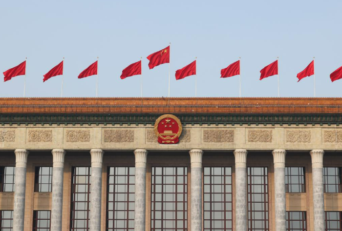 “选择中国”——世界从中国两会读出信心和机遇