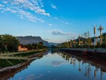 四川：建设世界重要旅游目的地