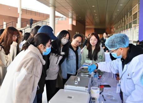 山西开展食品安全“你点我检服务惠民生”进校园活动