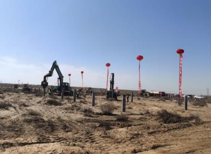 内蒙古鄂托克旗：投资十八亿元可再生能源替代项目开工