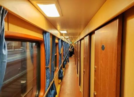 15天逛吃 今年首趟北京老挝跨境旅游专列出发