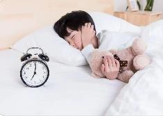 专家：少年儿童睡眠状况对成长发育至关重要