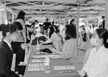 精准匹配 旅职高校出招助就业