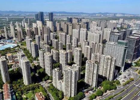 建筑领域节能降碳潜力大 推进既有建筑改造升级