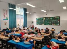 四川压减“进校园”事务 落实学生“作息令”