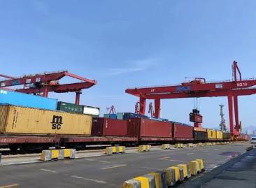 长三角铁路实施第二季度列车运行图 优化客货列车开行结构