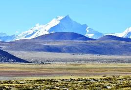 西藏深度游新趋势带动“藏装热”