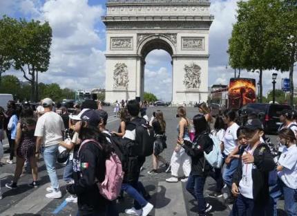 联合国旅游组织：预计年底国际游客数量恢复至疫情前水平