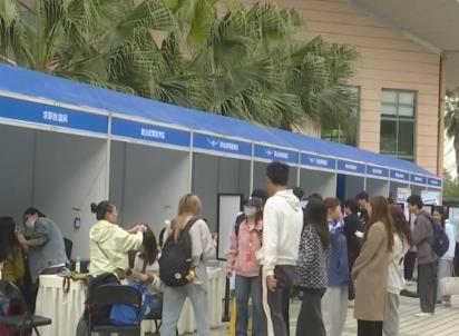 AI规划、入住青年驿站……多地团组织提供“全链条”服务 助力毕业生就业