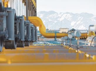 增强储气库调峰保供能力