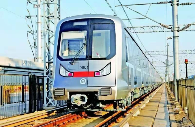 我国首条全自主运行系统地铁线路开通