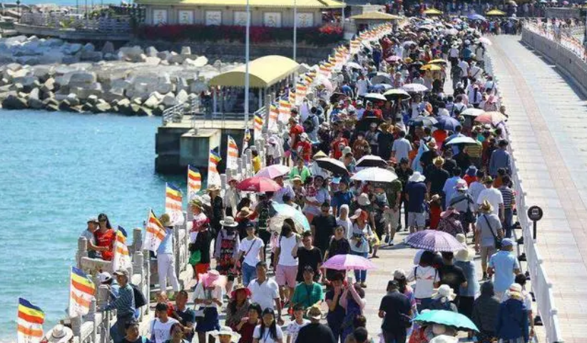 五一国内旅游出游2.95亿人次 国内游客出游总花费1668.9亿元