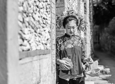 福建：探路非遗服饰市场化