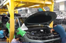 “量价齐升”！中国新能源汽车产业十年取得显著成就