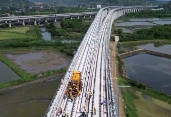 172.7亿、55.5亿、219.0亿！交通“大动脉”“微循环”畅通有力