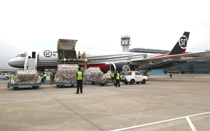 贵阳至巴基斯坦卡拉奇国际货运航线开通