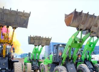 中国工程机械企业布局电动化、智能化