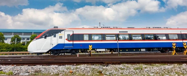 中国中车研制新型米轨动车组在马来西亚下线