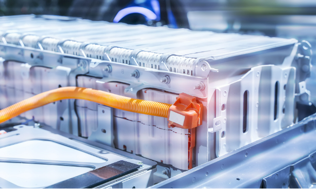 固态电池商业化进程加速 量产上车提上日程