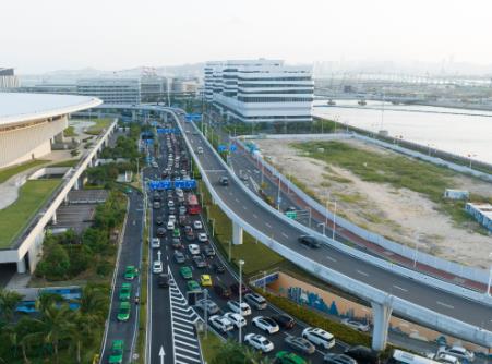 “港车北上”突破100万辆次 月均增速超过33.8%