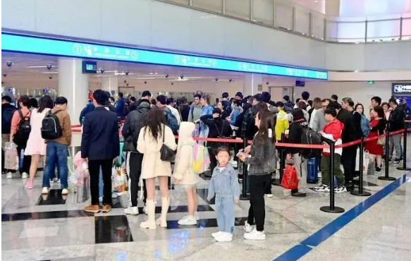 免签“朋友圈”扩容效果显现 下半年入境旅游市场步入繁荣新周期