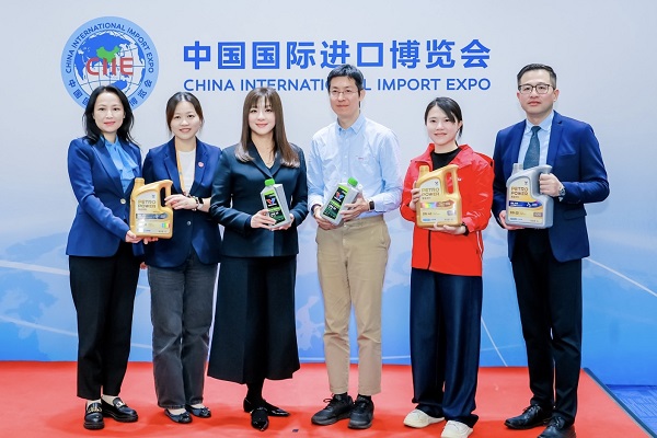 进博会首秀：胜牌全球与途虎养车共塑创新生产力，发布混动汽车“专油专用”机油系列