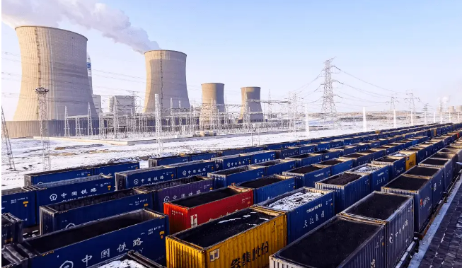 国家能源集团疆煤出区年累首次突破2000万吨大关