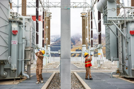 川藏联网工程投运十年 双向累计输电约87亿千瓦时