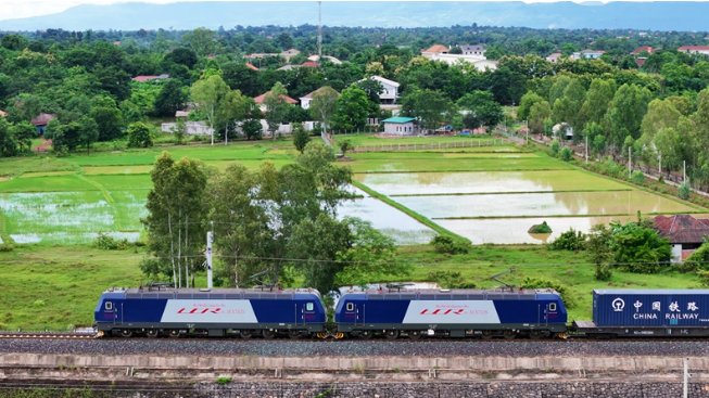 做大做强中老铁路 打造共建“一带一路”合作样板