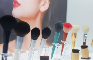 “中国化妆刷之城”河南鹿邑：着力打造自主品牌 加速产业转型升级