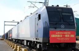 山西省开行首趟“晋蜀粮食专列”