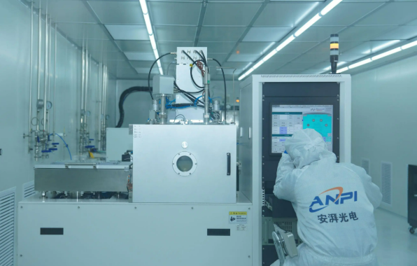 湖北武汉聚力发展AI+机器人等五大应用