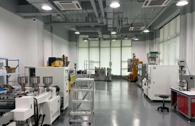 新兴际华集团功能性防护性材料项目建设按下“快进键”