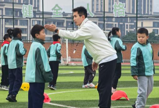 小初高共补充1500名 黑龙江多渠道配齐专任体育教师