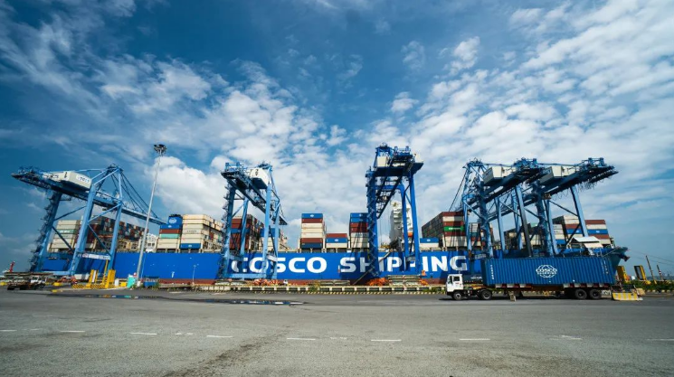 中国远洋海运为中越友谊牵起“蓝色纽带”